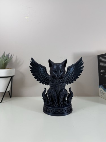 Gothic winged cat statue - winged,