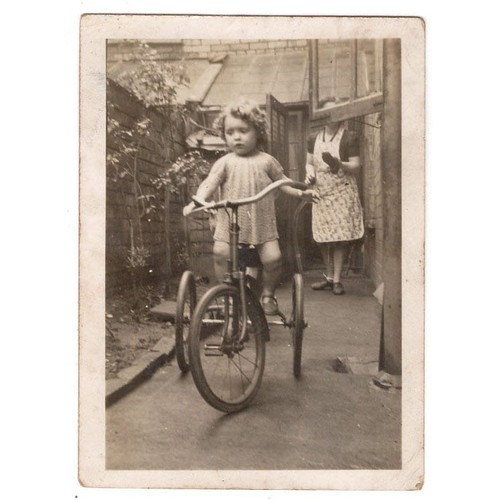 Social history young child - social,