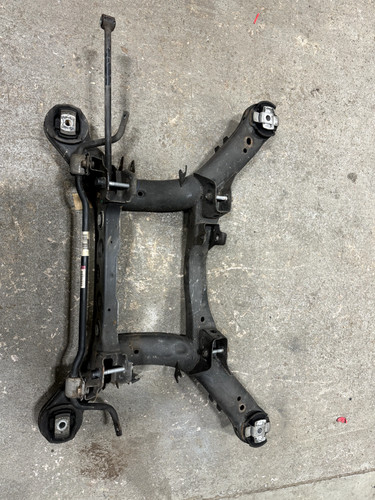 Ml350 gle gl350 rear subframe - ml350,