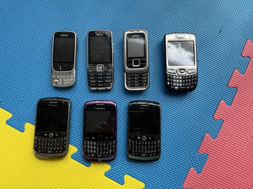 Joblot retro vintage mobile - retro,