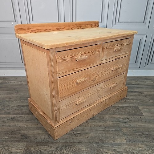 Antique chest drawers - chest, –