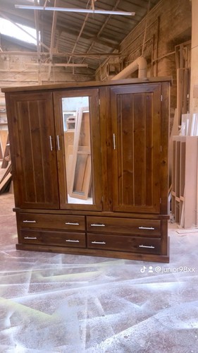 Handmade aylesbury solid pine - solid,