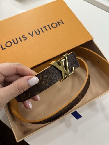 Louis vuitton initials - lv,