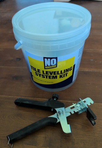 Nonsense tile levelling - nonsense,