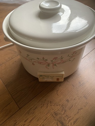 Vintage retro swan slow - retro,
