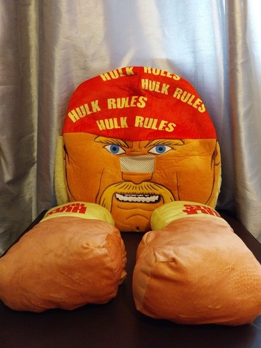 Hulk hogan giant head - hulk,