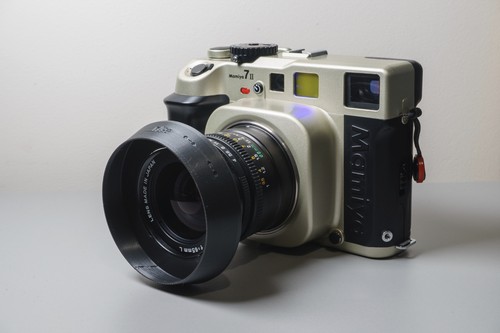 Mamiya lens hood for - 7,