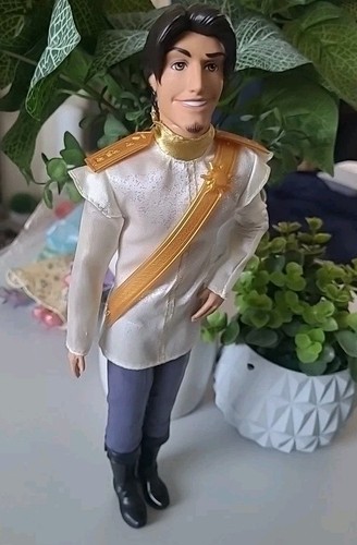 Disney doll flynn - flynn, rider