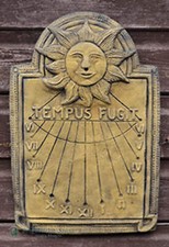 Wall Sundial Tempus Fugit
