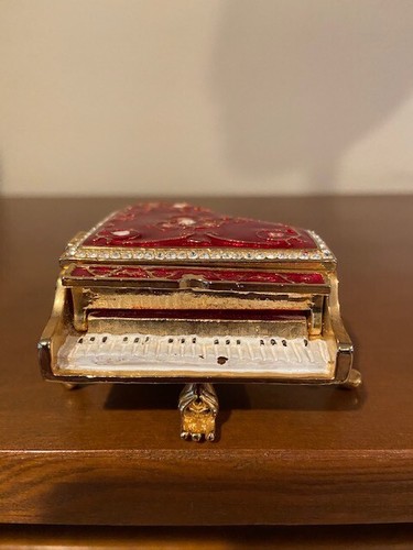 Royal gem collection red grand - gem,