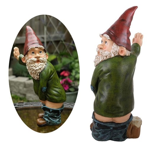 Naughty peeing gnome - gnome, statue