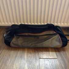 Pierre Cardin Large Travel Holdall Duffle Bag Roller Wheels With Pullout Handle!