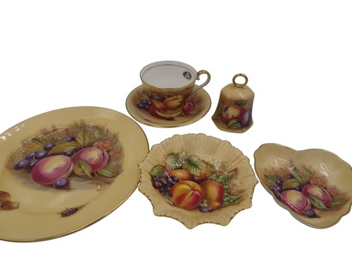Aynsley orchard gold tea cup - orchard,