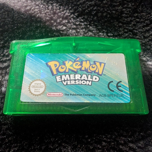 Pokémon emerald version - pokémon,