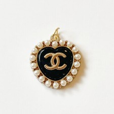 Chanel Black Pearl Heart 23mm