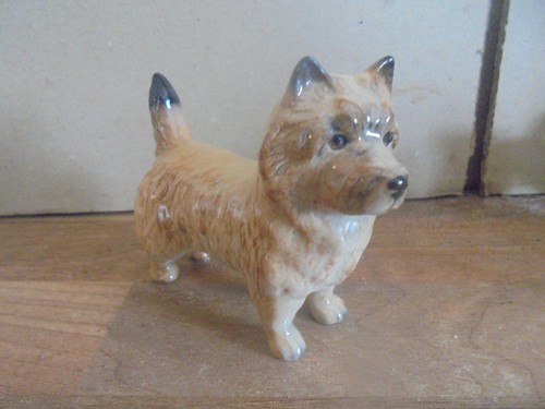 Beswick dog cairn terrier - beswick,