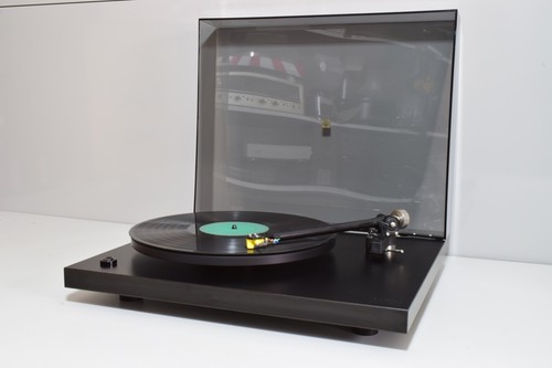 Rega planar turntable with - rega,