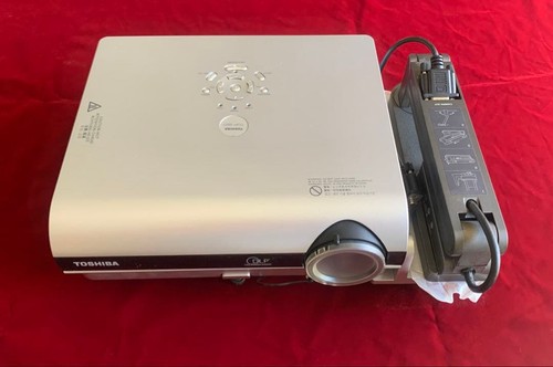 Toshiba tdp s21 projector hdmi - projector,