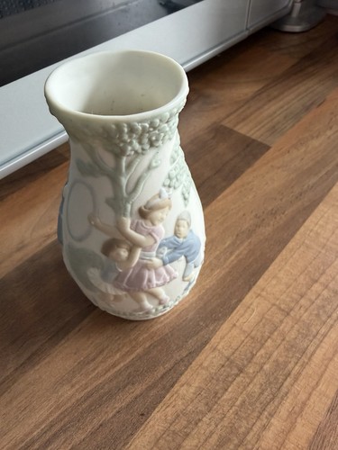 Lladro beautiful small - lladro..,