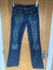 Vintage Levi’s “Eve” Low waisted straight leg Jeans