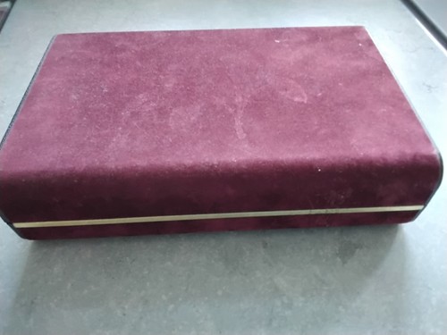 1960s burgundy velvet jewelry - velvet,