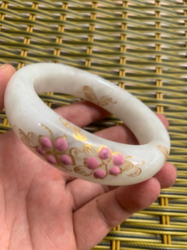 Rare chinese white hetian jade - rare,