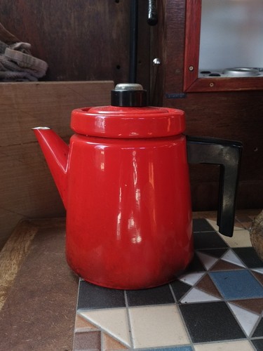 Finnish red enamel - enamel, top