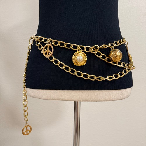 Moschino 1990s gold - moschino, charm
