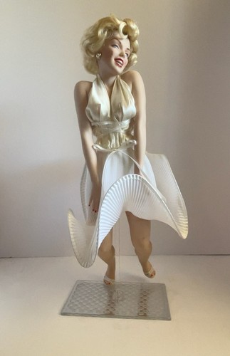 Franklin mint marilyn monroe - mint,