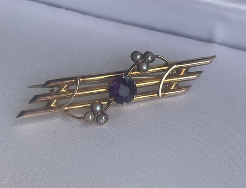 9ct gold brooch amethyst - 9ct, &