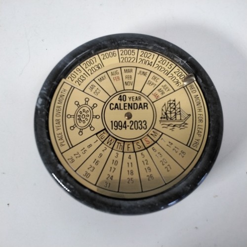 Brass dial perpetual - brass,