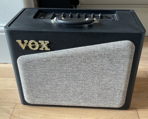 Vox av15 15w - guitar, amp