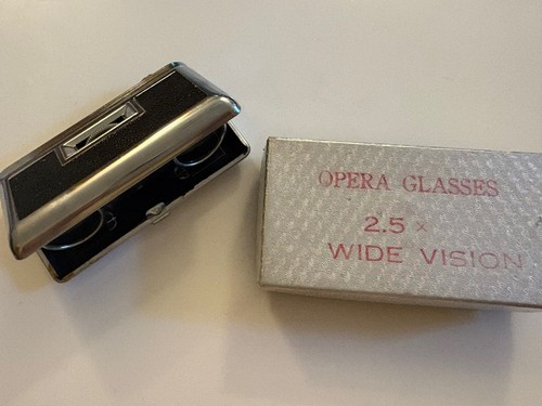 Folding opera glasses - folding,