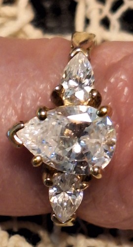 10k yellow gold ring with - yellow, 3