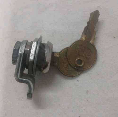 Original rock ola jukebox lock - rock-ola,