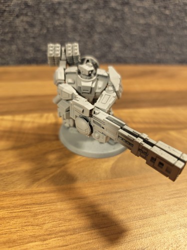 Warhammer 40k tau empire xv88 - 40k,