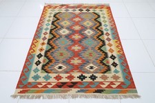 5x7 ft Hand Made Wool Kilim