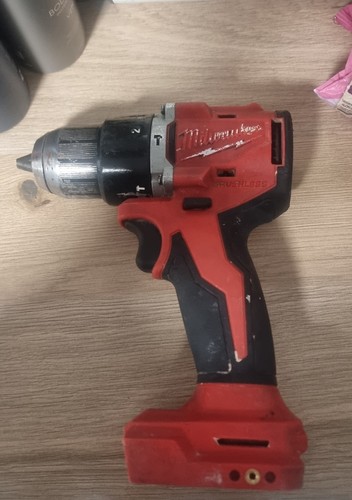 Milwaukee m18 drill - milwaukee,