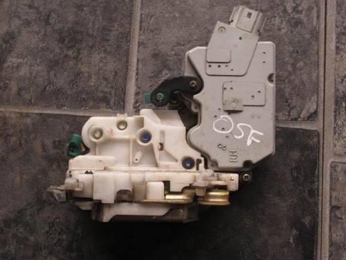 Nissan primera p11 - nissan,