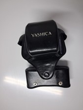 Yashica FX-D QUARTZ  Camera