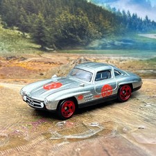 Hot Wheels Mercedes-Benz 300