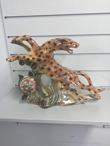 Large leaping leopard - leopard, figurine