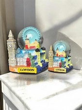 London souvenirs snow globe - souvenirs,