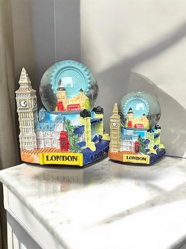 London souvenirs snow globe - london,
