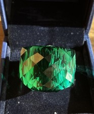 Swarovski Nirvana Emerald Green Ring 55 preloved 