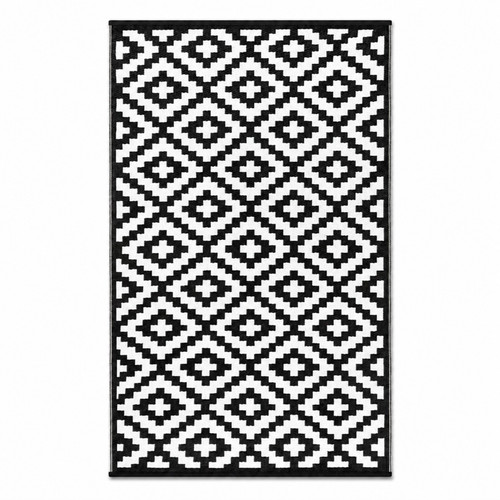Large outdoor patio - large,
