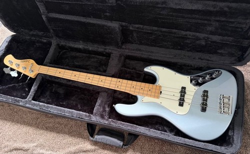 Sadowsky mv4e electric bass - /,
