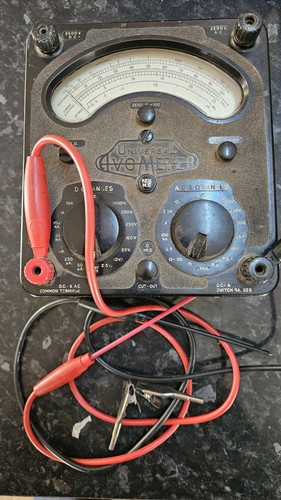 Vintage universal avometer - universal,