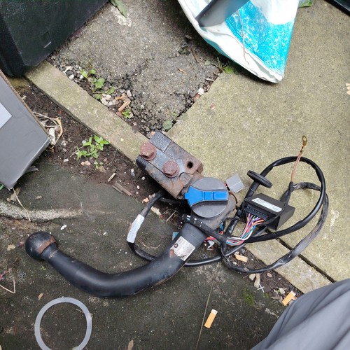 Tow trust removeable - trust,