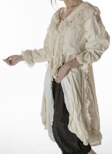 Magnolia Pearl Lyudmila White